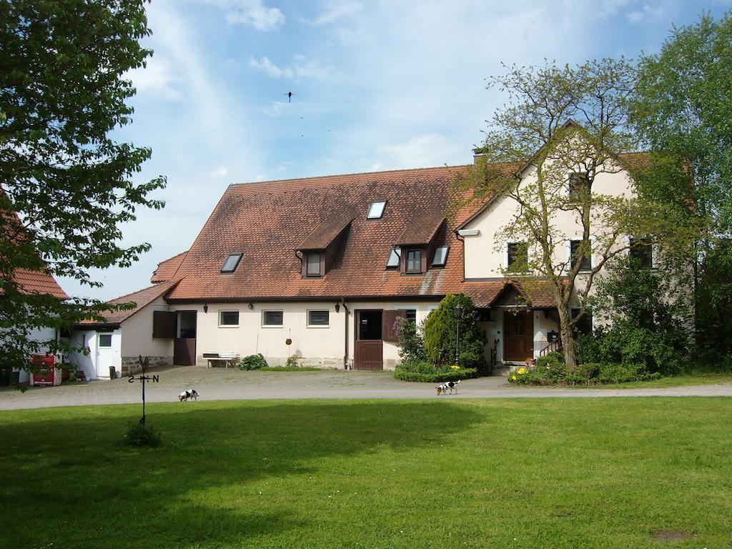 Ferienwohnung Neureuth Schillingsfürst Dış mekan fotoğraf